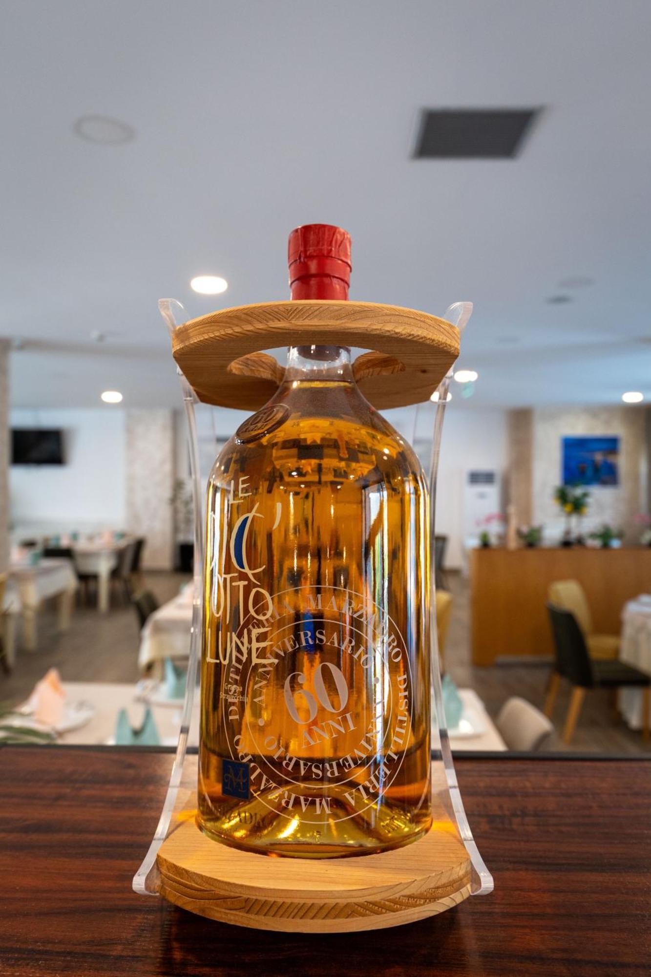 Acros Resort Vlorë Екстериор снимка