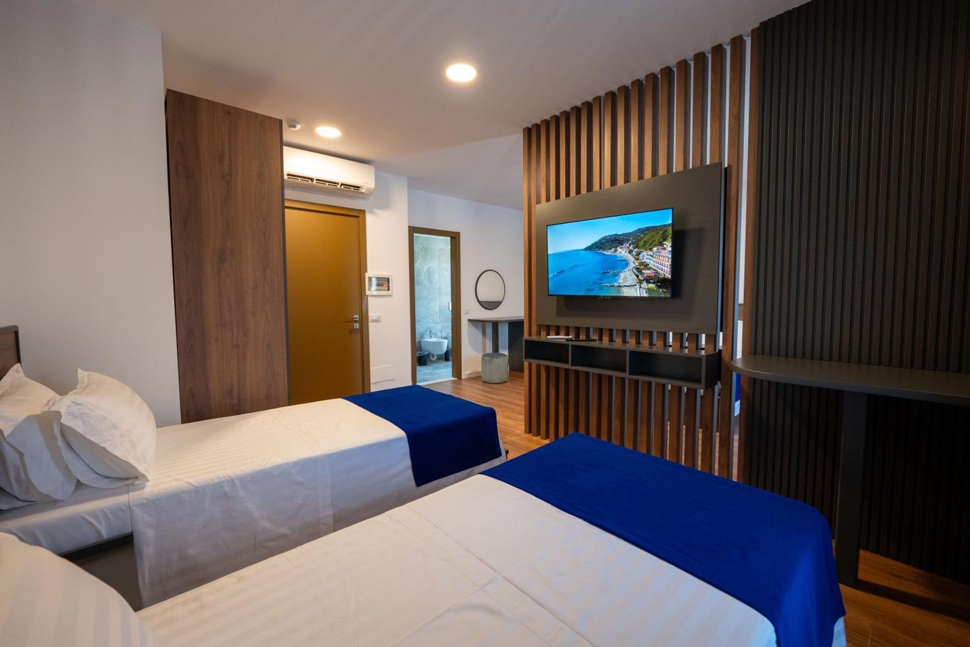 Acros Resort Vlorë Екстериор снимка