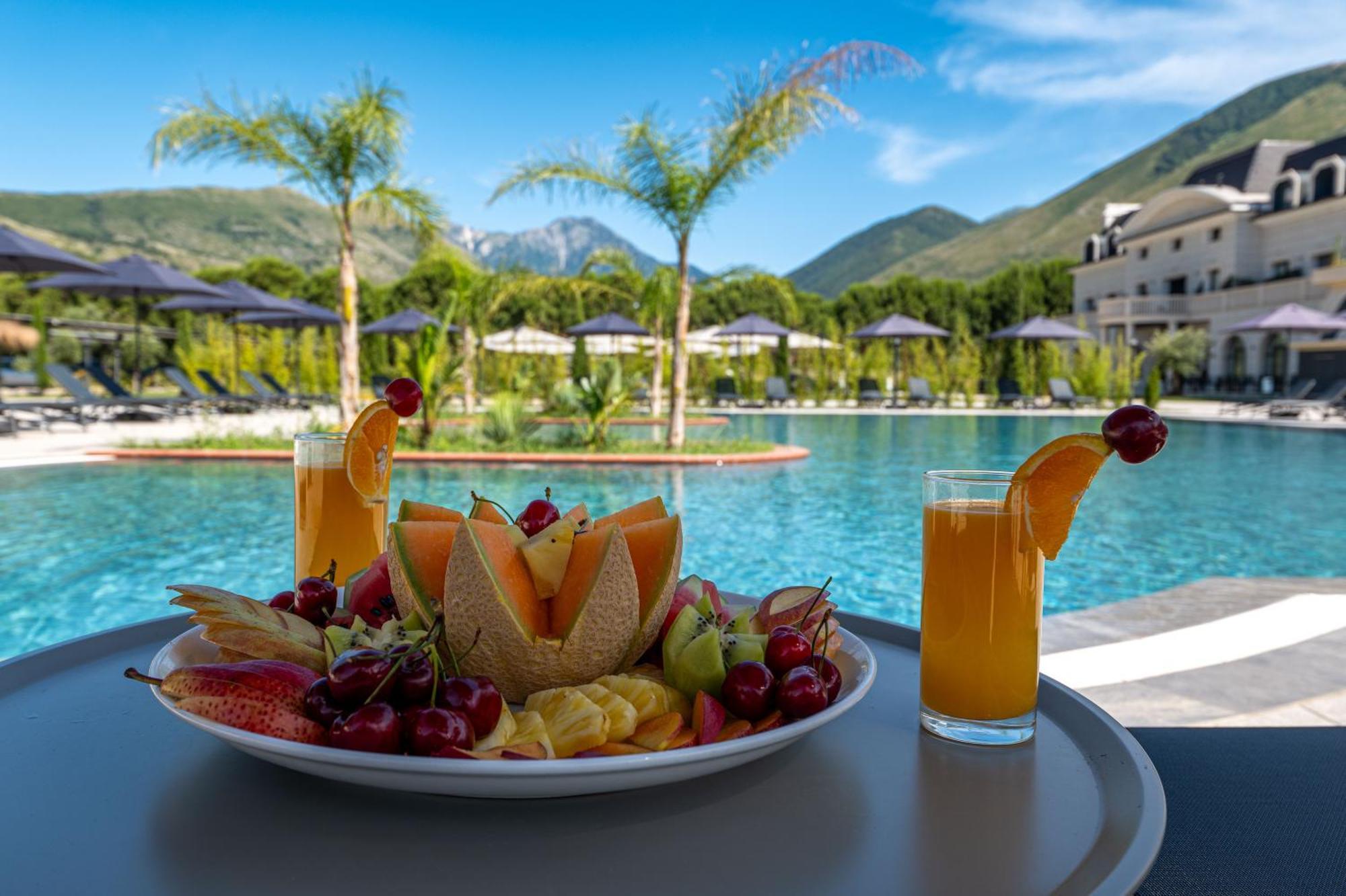 Acros Resort Vlorë Екстериор снимка
