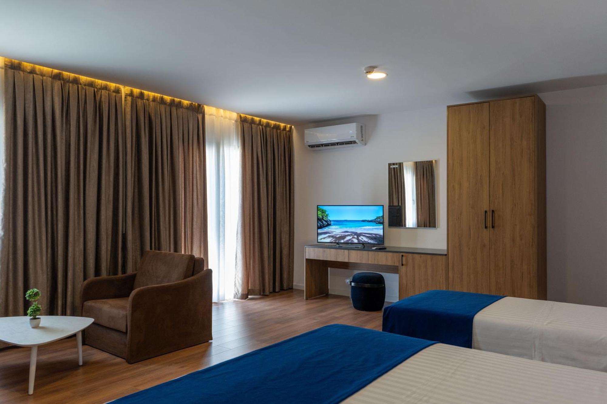 Acros Resort Vlorë Екстериор снимка