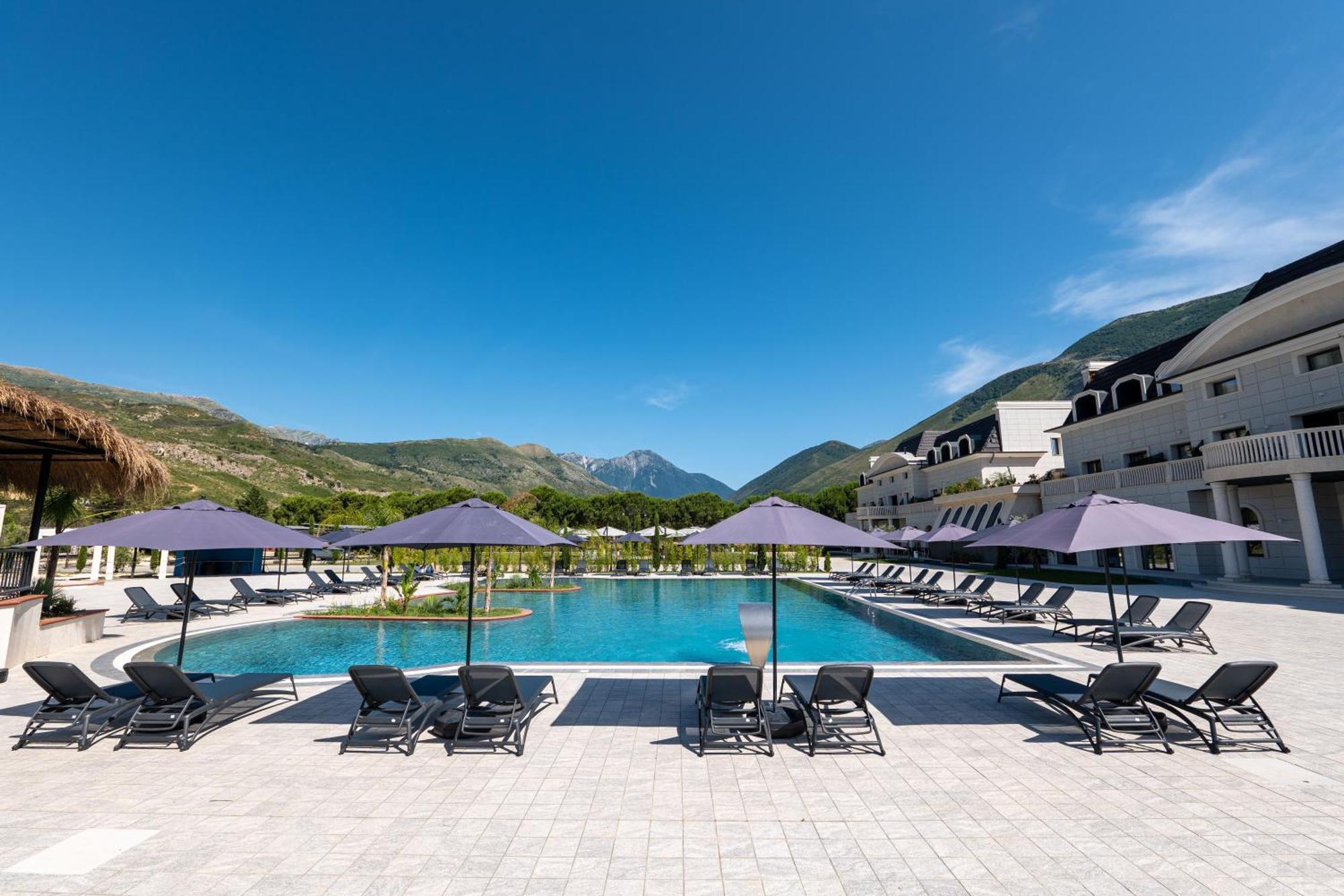 Acros Resort Vlorë Екстериор снимка